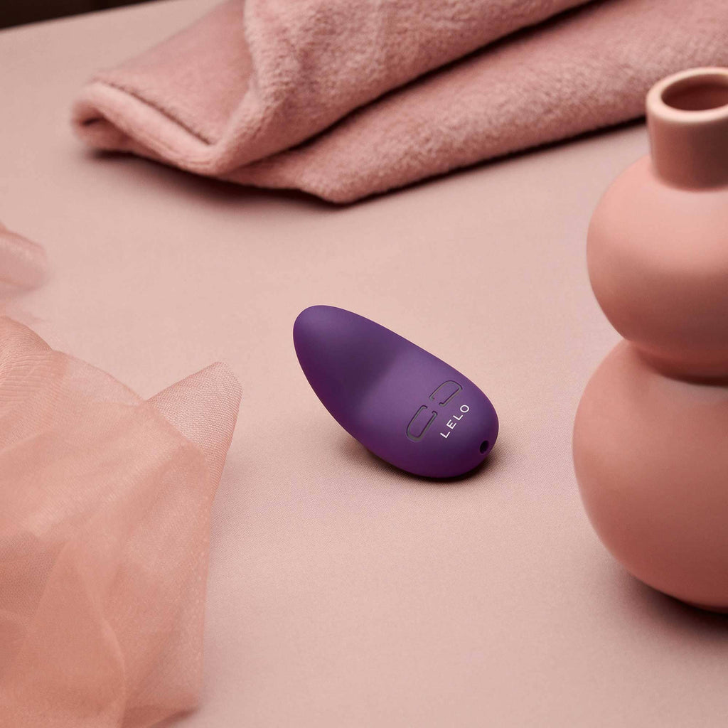 LELO Lily 3 Personal Massager